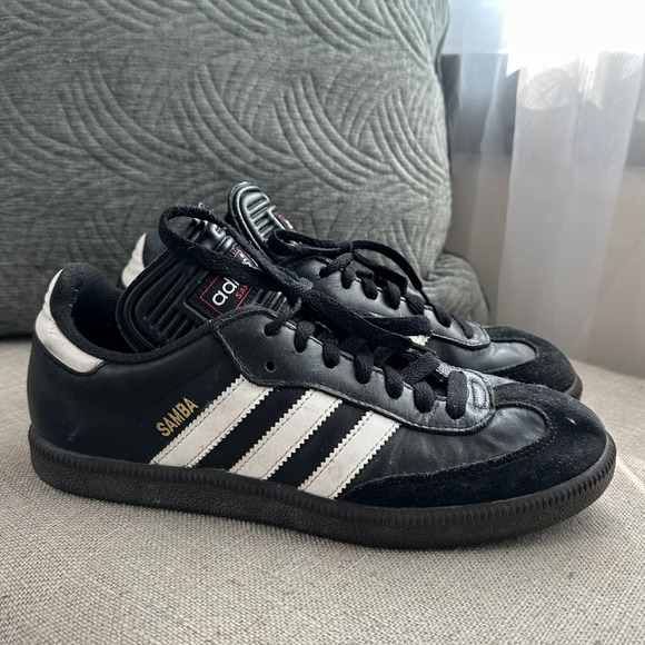 Adidas Samba Classic Mens 7 Sneakers Black White Leather Soccer Running Shoes - Picture 1 of 10